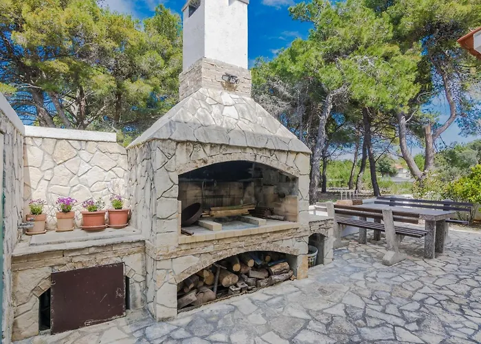 Jagunic By Interhome * Vir